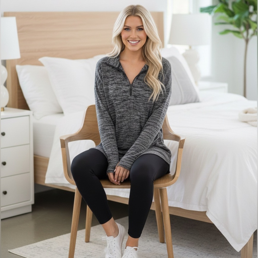 Aerie Black and Gray Hooded Sweatshirt
